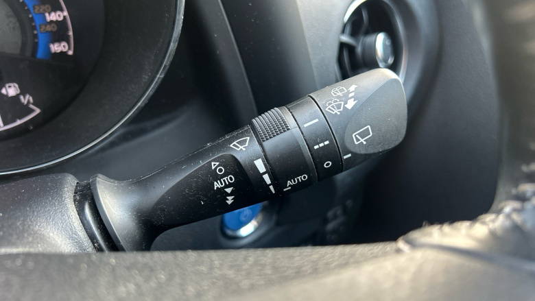 Toyota Auris 1.8 Hybrid Design TSS 5dr CVT [Nav] Hybrid Estate